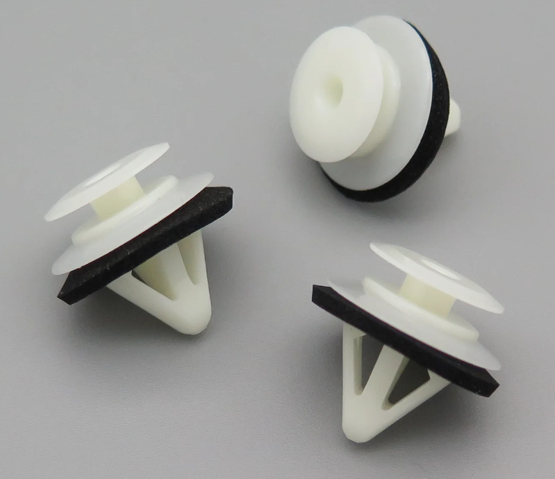Mazda Exterior Rocker Moulding Clips
